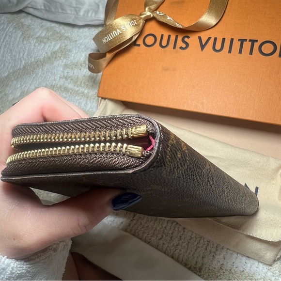 Louis Vuitton Clemence Wallet - Picture 6 of 9